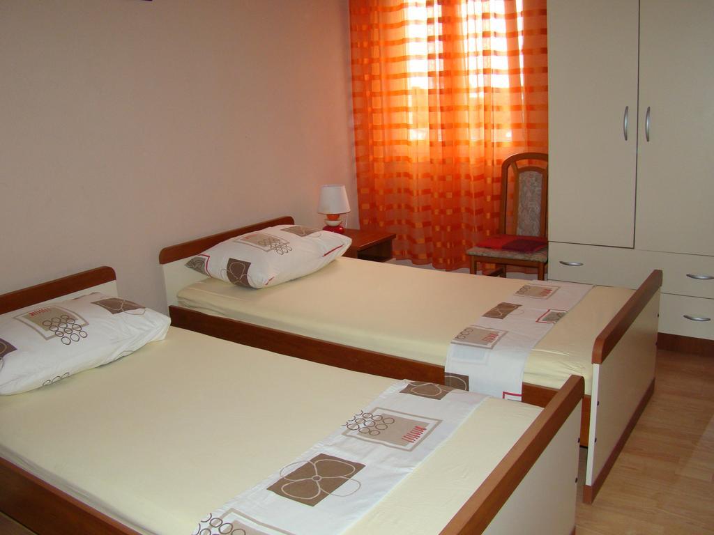 Apartments Buturic Sali  Szoba fotó
